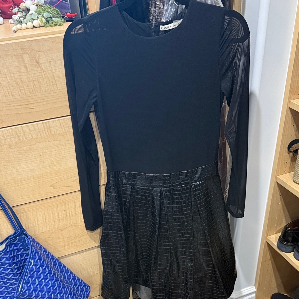 Alice + Olivia Black Textured Dress
